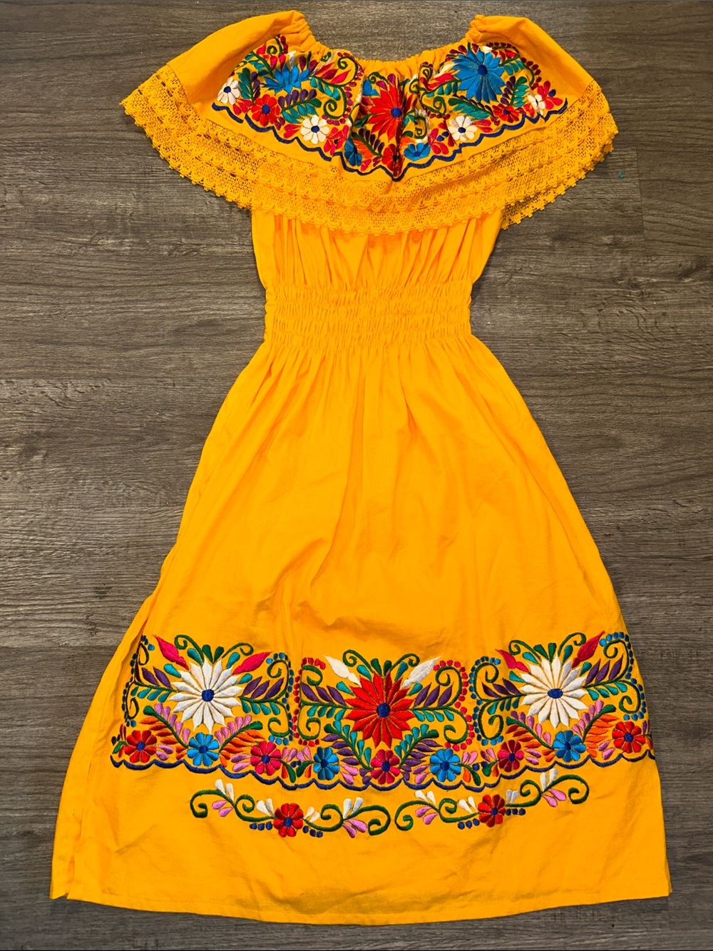 Mexican Embroidered Off Shoulder Oaxaca Peasant Dress Bright Yellow Floral M/L - Picture 2 of 8